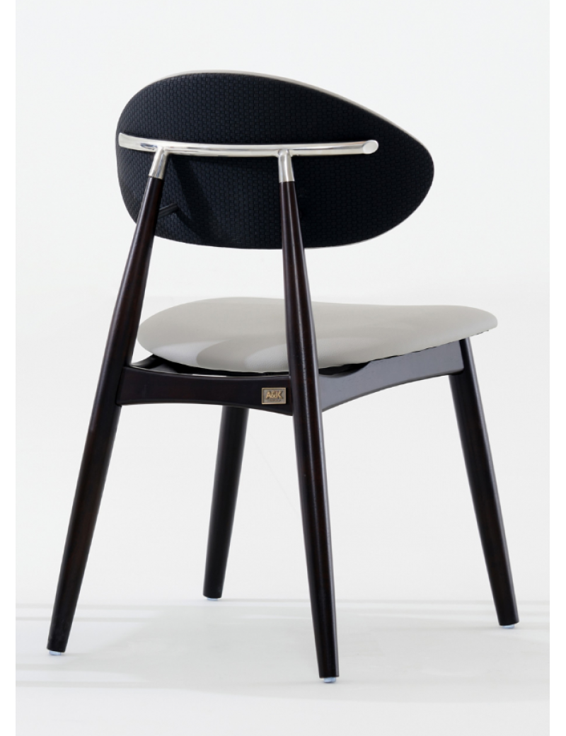 AK5717餐椅