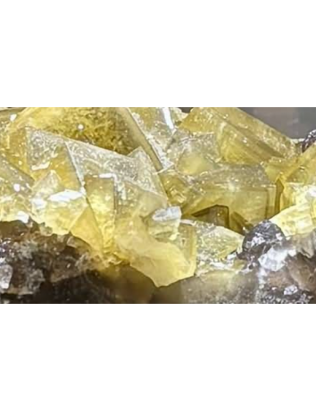 天然水晶礦石
