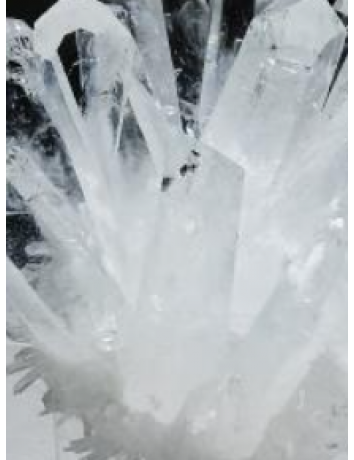 天然完美白水晶石
